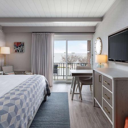 Howard Johnson By Wyndham Middletown Newport Area Экстерьер фото